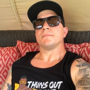 Meet your Posher, Russell